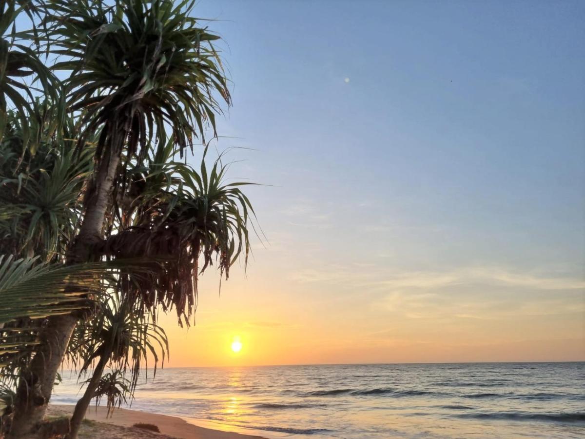 Golden Beach Paradise Tangalle Exterior foto